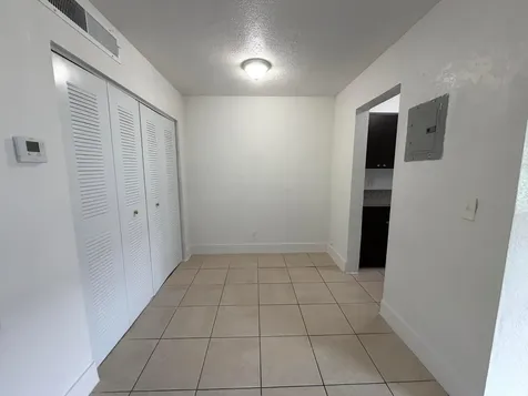 2121 Davie Boulevard Fort Lauderdale FL 33312