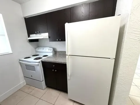 2121 Davie Boulevard Fort Lauderdale FL 33312