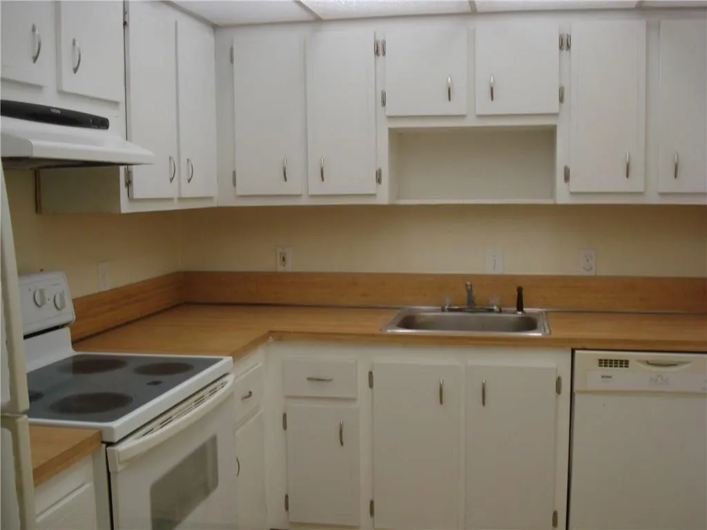 1681 NW 70th Avenue Plantation FL 33313