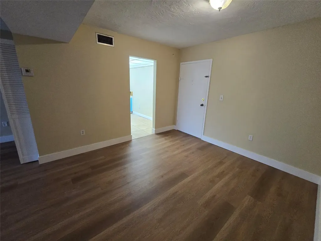 1681 NW 70th Avenue Plantation FL 33313