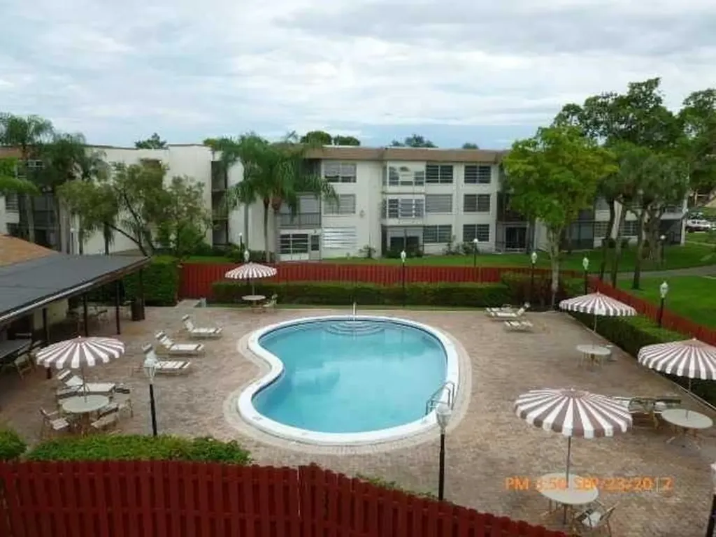 1681 NW 70th Avenue Plantation FL 33313