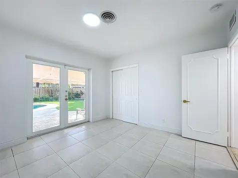 2836 NW 11th Avenue Wilton Manors FL 33311