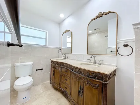2836 NW 11th Avenue Wilton Manors FL 33311