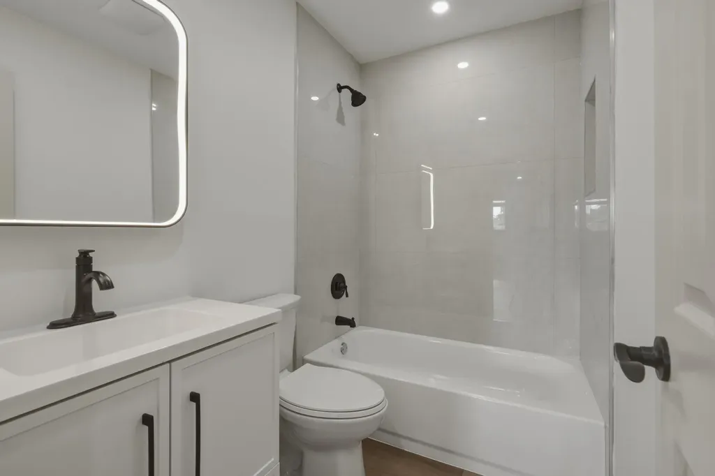 6711 NW 28th Terrace Fort Lauderdale FL 33309