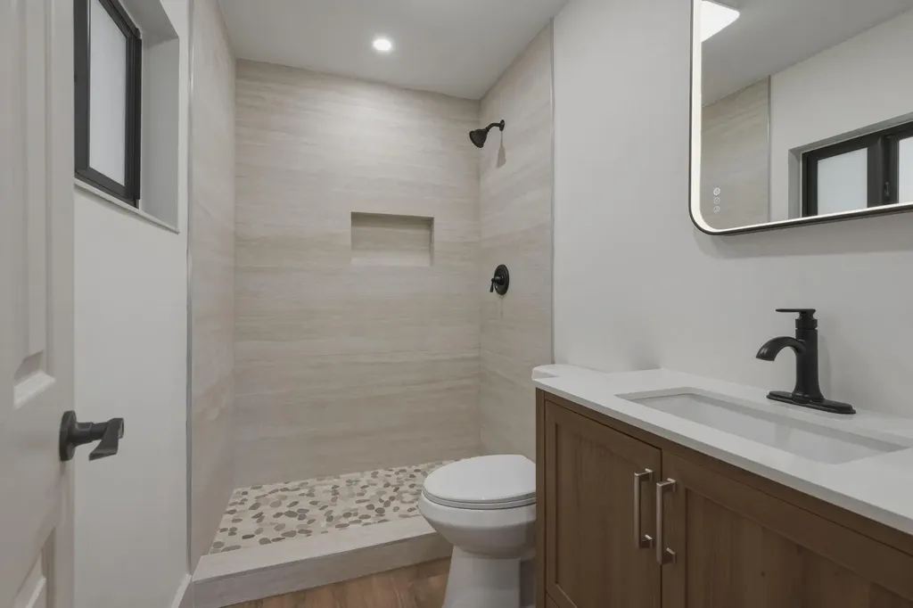6711 NW 28th Terrace Fort Lauderdale FL 33309