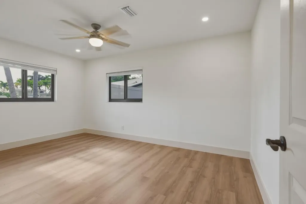 6711 NW 28th Terrace Fort Lauderdale FL 33309