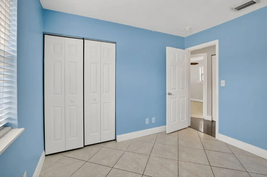 4764 SW 12th Street Fort Lauderdale FL 33317