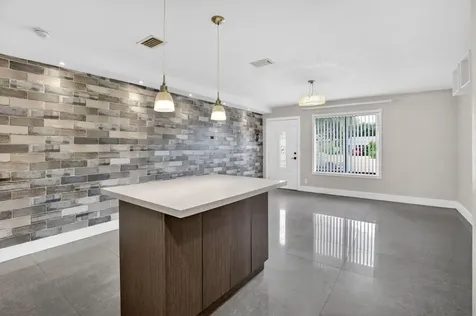4764 SW 12th Street Fort Lauderdale FL 33317