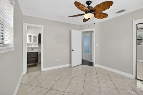4764 SW 12th Street Fort Lauderdale FL 33317