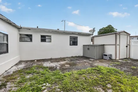 4764 SW 12th Street Fort Lauderdale FL 33317
