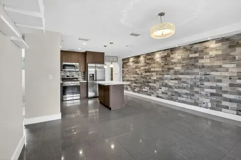 4764 SW 12th Street Fort Lauderdale FL 33317