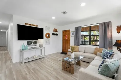 2505 Tamarind Drive Fort Pierce FL 34949