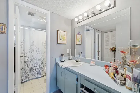 3130 Holiday Springs Boulevard Margate FL 33063