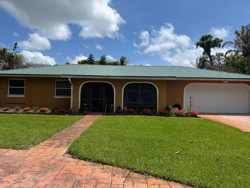 16700 E Alan Black Boulevard E The Acreage FL 33470