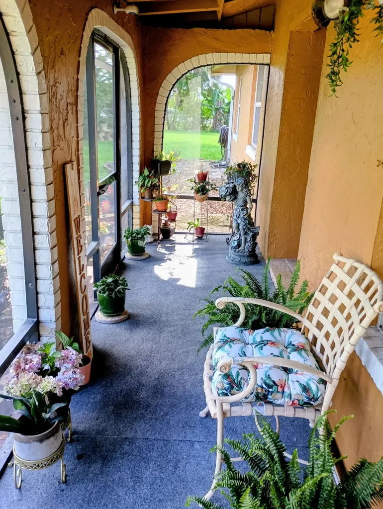 16700 E Alan Black Boulevard E The Acreage FL 33470
