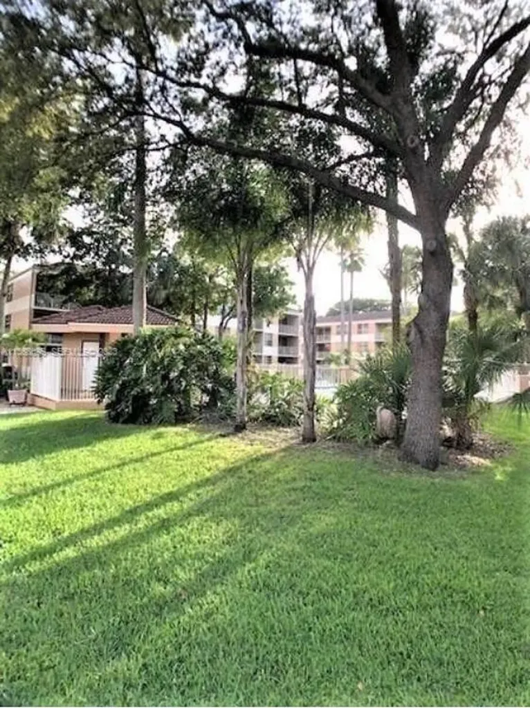 8256 NW 24th Street Coral Springs FL 33065