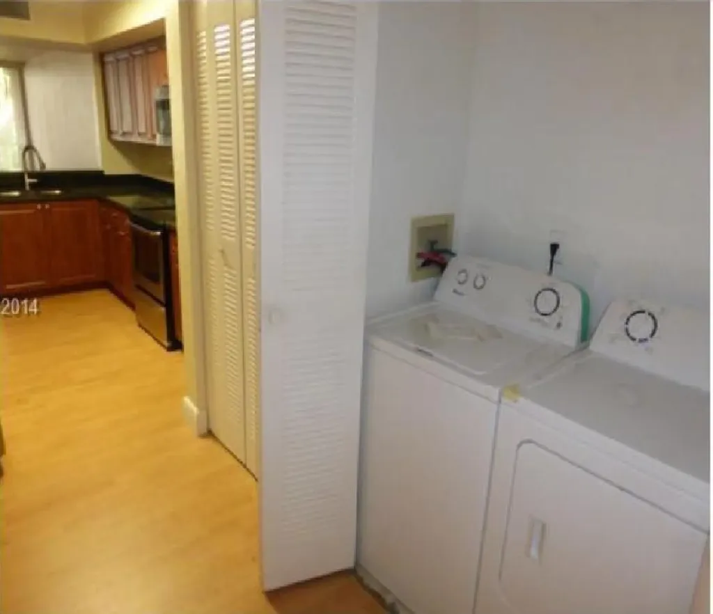 8256 NW 24th Street Coral Springs FL 33065