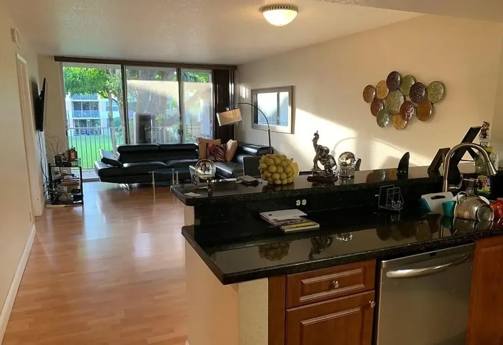 8256 NW 24th Street Coral Springs FL 33065