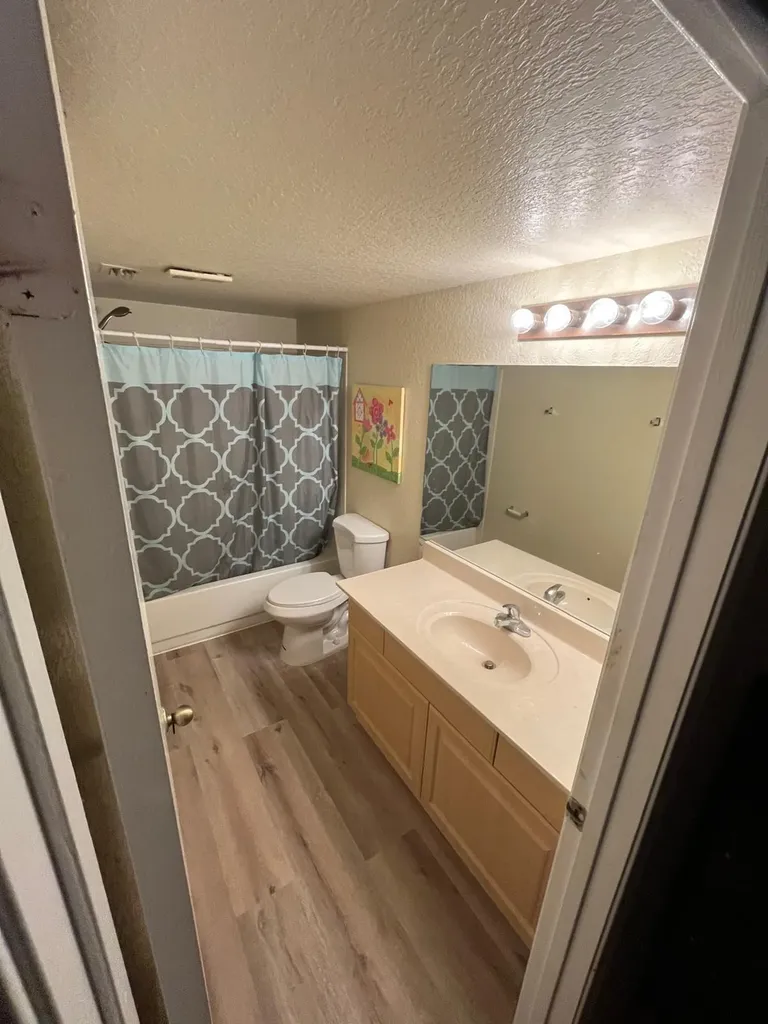 8256 NW 24th Street Coral Springs FL 33065