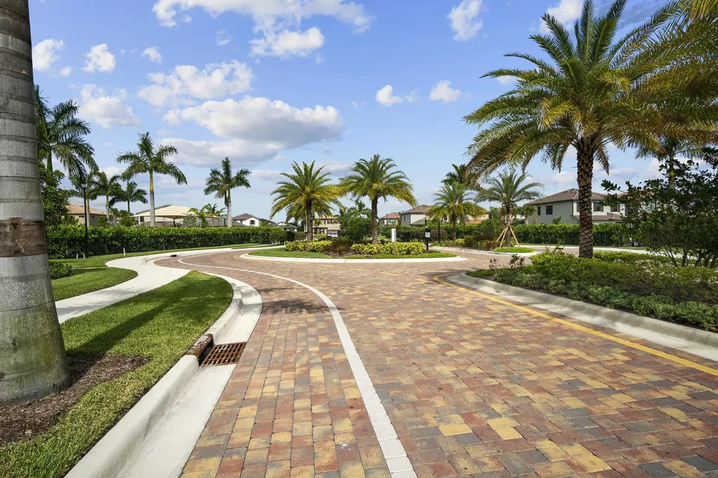 4837 Chantilly Road Lake Worth FL 33467