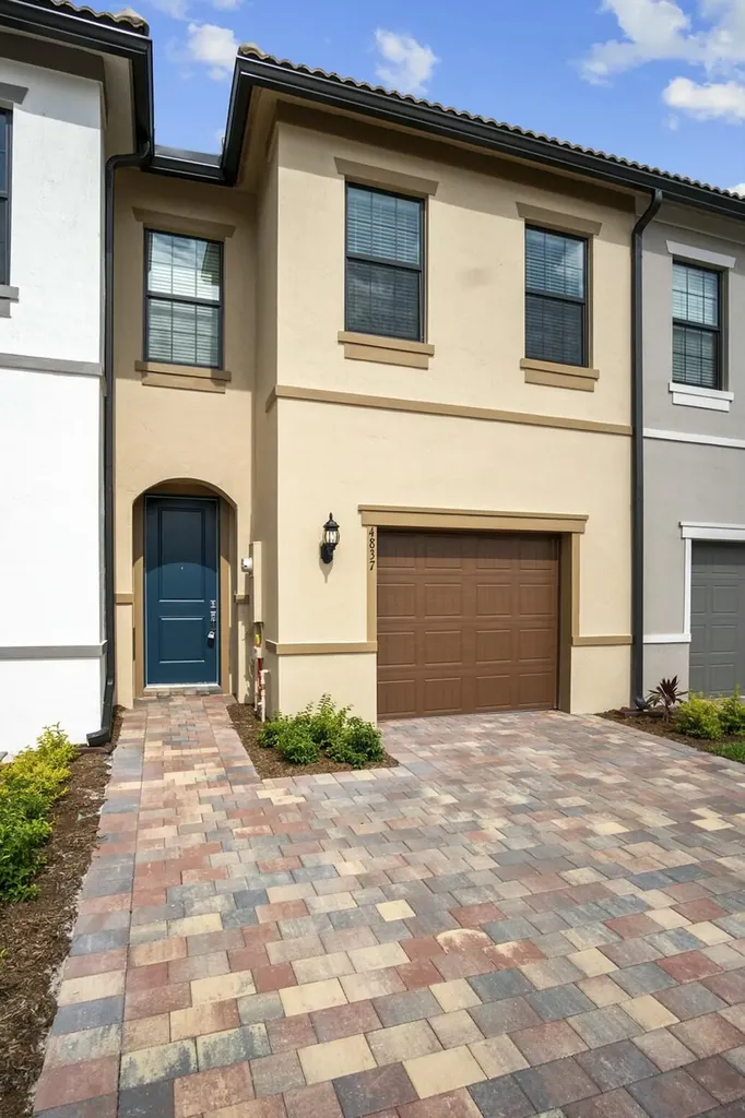 4837 Chantilly Road Lake Worth FL 33467