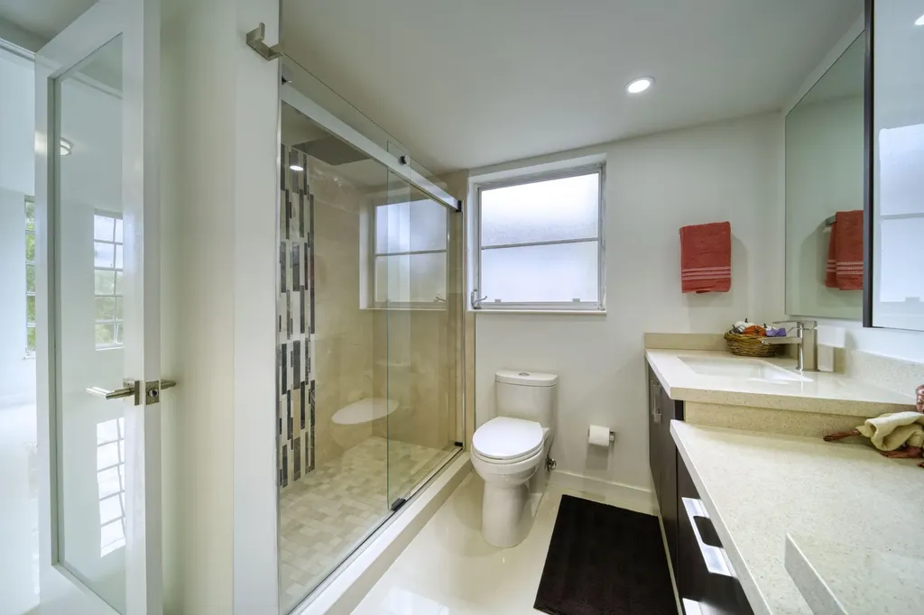 535 Oaks Drive Pompano Beach FL 33069