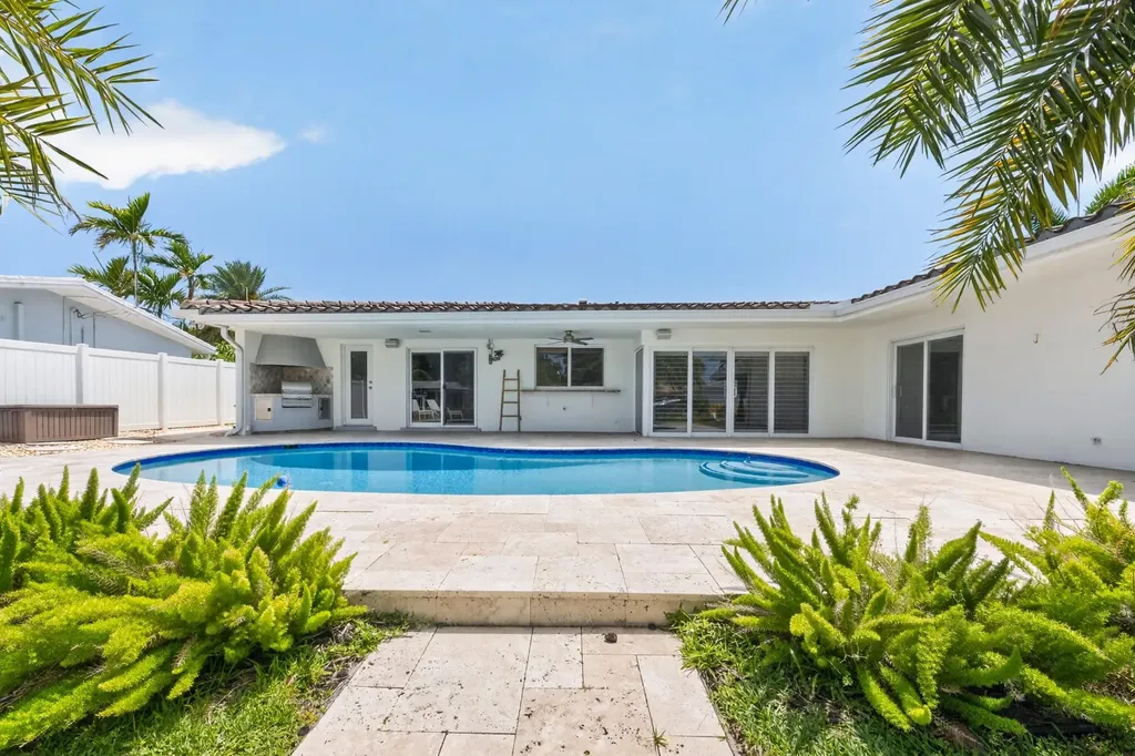 6251 NE 20th Terrace Fort Lauderdale FL 33308