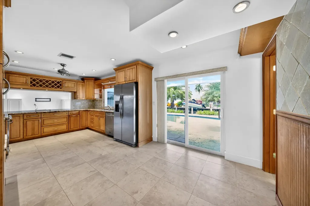 6251 NE 20th Terrace Fort Lauderdale FL 33308