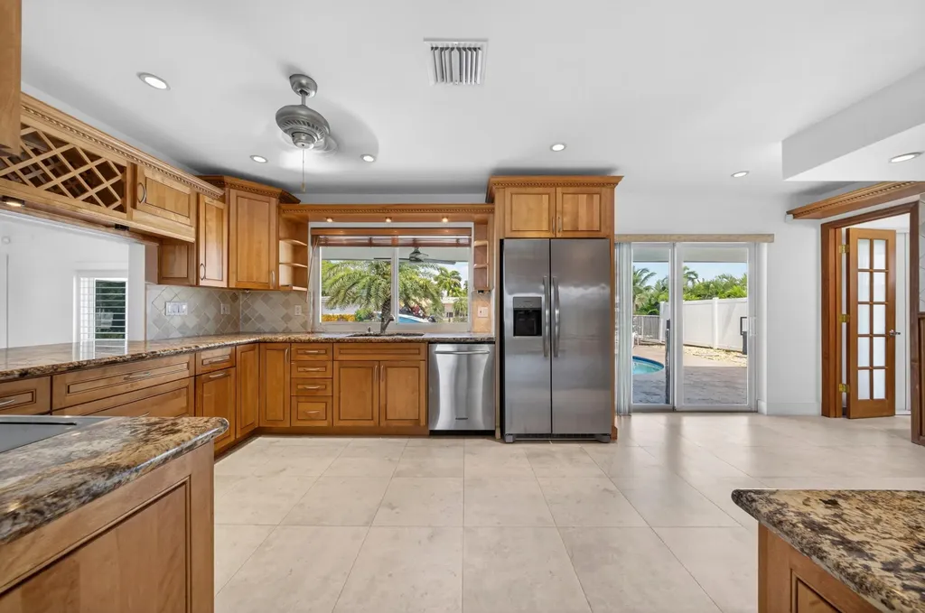 6251 NE 20th Terrace Fort Lauderdale FL 33308