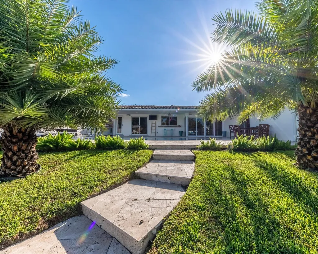6251 NE 20th Terrace Fort Lauderdale FL 33308