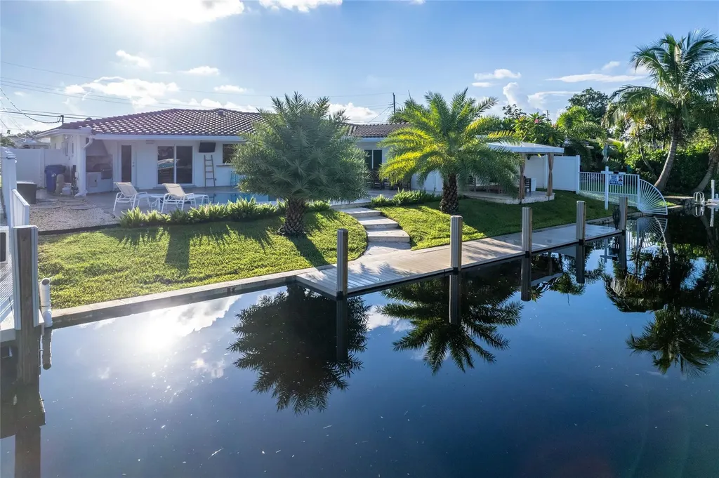 6251 NE 20th Terrace Fort Lauderdale FL 33308