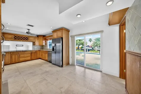 6251 NE 20th Terrace Fort Lauderdale FL 33308
