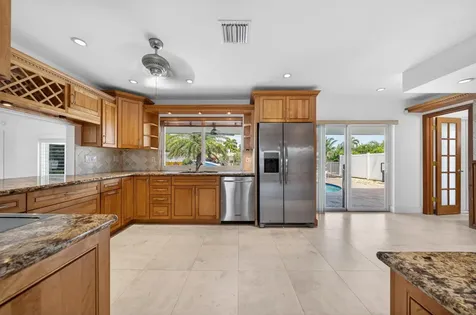 6251 NE 20th Terrace Fort Lauderdale FL 33308