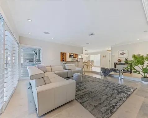 6251 NE 20th Terrace Fort Lauderdale FL 33308