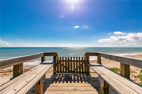 31 S White Jewel Court Vero Beach FL 32963