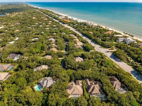 31 S White Jewel Court Vero Beach FL 32963