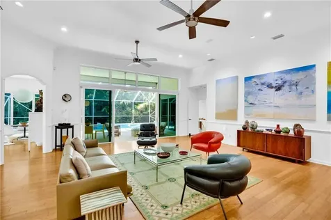 31 S White Jewel Court Vero Beach FL 32963