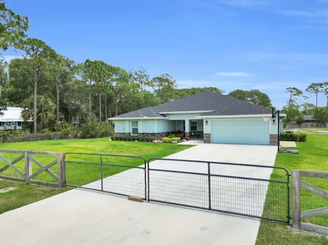 5566 Pinetree Drive Fort Pierce FL 34982