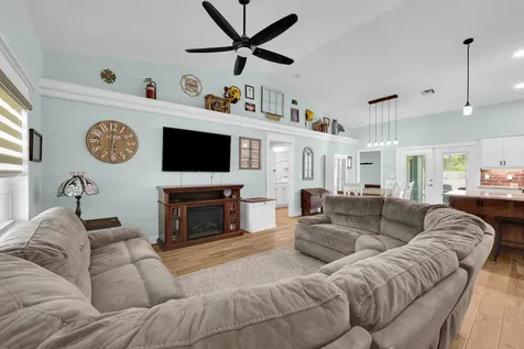 5566 Pinetree Drive Fort Pierce FL 34982