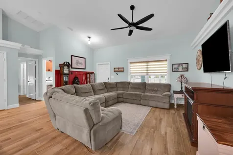 5566 Pinetree Drive Fort Pierce FL 34982