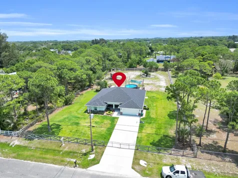 5566 Pinetree Drive Fort Pierce FL 34982