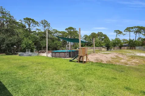 5566 Pinetree Drive Fort Pierce FL 34982