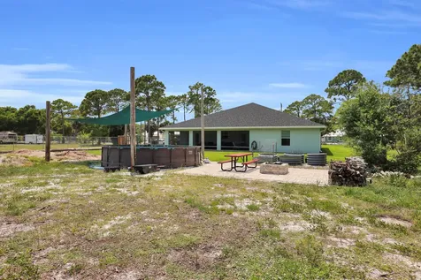5566 Pinetree Drive Fort Pierce FL 34982