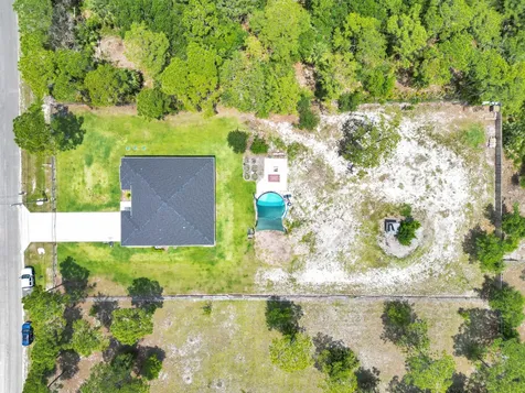 5566 Pinetree Drive Fort Pierce FL 34982
