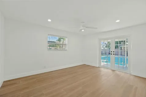 711 SW 25th Place Boynton Beach FL 33435