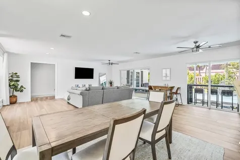 711 SW 25th Place Boynton Beach FL 33435