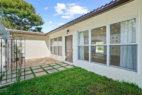 711 SW 25th Place Boynton Beach FL 33435