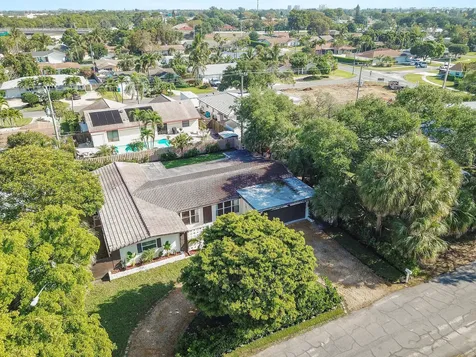 711 SW 25th Place Boynton Beach FL 33435