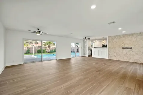 711 SW 25th Place Boynton Beach FL 33435