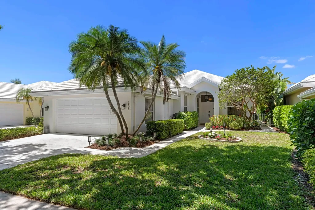 1205 Gator Trail West Palm Beach FL 33409